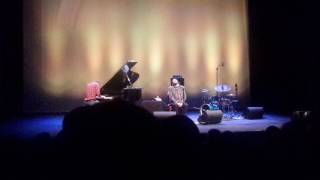 Salvador Sobral - Nem Eu (Teatro Garcia de Resende)