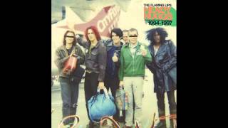 [Side A]  The Flaming Lips ‎– Heady Nuggs: Clouds Taste Metallic 20 Years Later