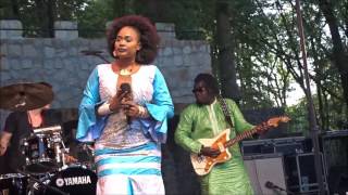 Oumou Sangaré - Mali niale - Afrika Festival Hertme 2017