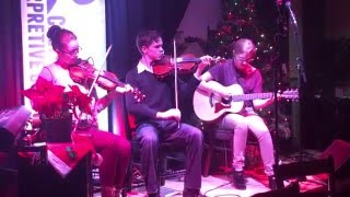 Féis Cape Breton Christmas Youth Ceilidh: Fiddle group