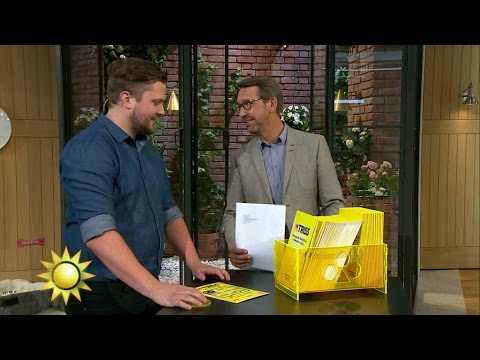 Hockeyspelaren Robin från Västerås skrapar Triss - Nyhetsmorgon (TV4)