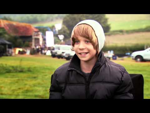 "Into the Woods" Interview with Daniel Huttlestone