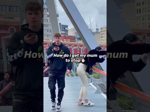 SCREAMING SIRI PRANK! 😂 #shorts