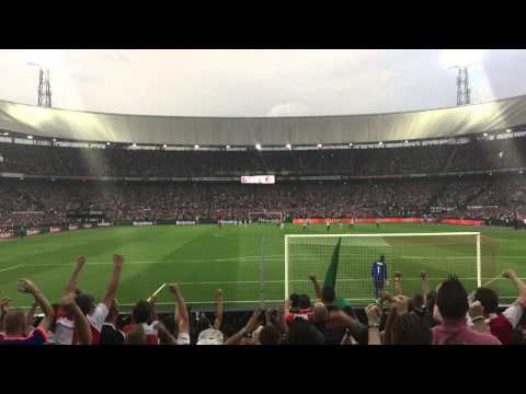 Feyenoord - Vitesse, 23 augustus 2015, Dirk Kuyt schiet via een penalty de 1-0 binnen