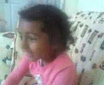 download lagu mp3 mp4 Anneannecigim, download lagu Anneannecigim gratis, unduh video klip Anneannecigim