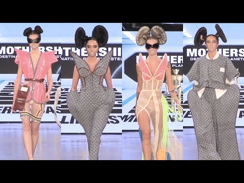 𝐌𝐞𝐫𝐥𝐢𝐧 𝐂𝐚𝐬𝐭𝐞𝐥𝐥 | 𝐋𝐨𝐬 𝐀𝐧𝐠𝐞𝐥𝐞𝐬 𝐅𝐚𝐬𝐡𝐢𝐨𝐧 𝐖𝐞𝐞𝐤 𝟐𝟎𝟐𝟓 | 𝟒𝐊 𝐑𝐮𝐧𝐰𝐚𝐲 & 𝐁𝐚𝐜𝐤𝐬𝐭𝐚𝐠𝐞 𝐑𝐞𝐜𝐚𝐩 | 𝐍𝐞𝐰 𝐘𝐨𝐫𝐤 𝐒𝐭𝐲𝐥𝐞 𝐆𝐮𝐢𝐝𝐞