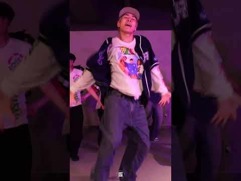 ROOT's Blweeky Class in Ewha at 840PM Class