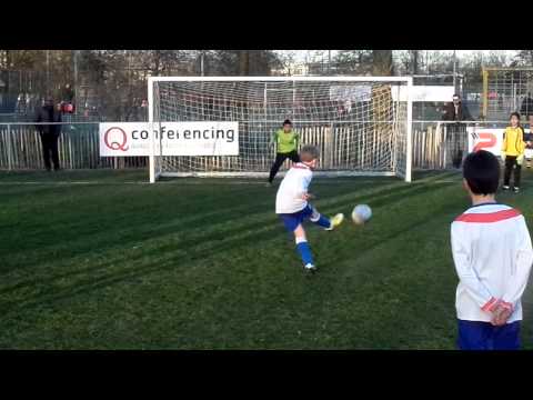 Strafschoppen Tos-Actief F1 - FC Abcoude F1 (wo. 05 mrt. 2014)