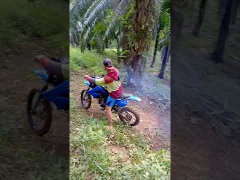 Ridding to Subli Tanjakan 200m with bocah SD gokill