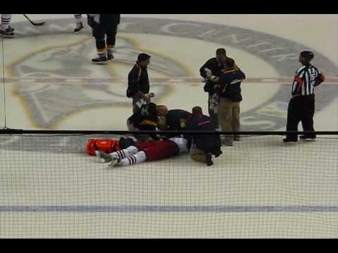 Tom Sestito vs Jordin Tootoo