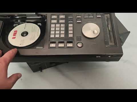 Technics SL-1200 Professional Stereo CD Player with pitch control - 1987 image 16