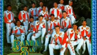 Con La Tierra Encima Music Video