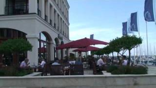 preview picture of video 'Hotels an der Ostsee: Yachthafenresidenz in Warnemünde'