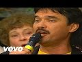 Bill & Gloria Gaither - Jesus Loves Me [Live] ft. Ivan Parker