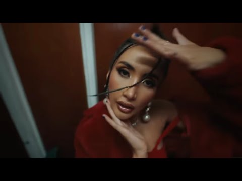 17. Lui5 - DUDAS DE MUJER [Official Video] | LA EXTINCIÓN DELUXE