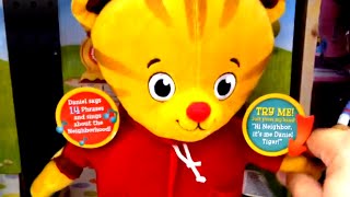 TALKING DANIEL TIGER [Daniel Tigers Neighborhood]