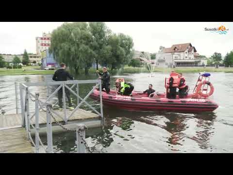 Zalew Arkadia w Suwałkach. Pokaz ratownictwa wodnego Zalew Arkadia w Suwałkach. Pokaz ratownictwa wodnego