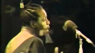 Nina Simone: Glad To Be Unhappy