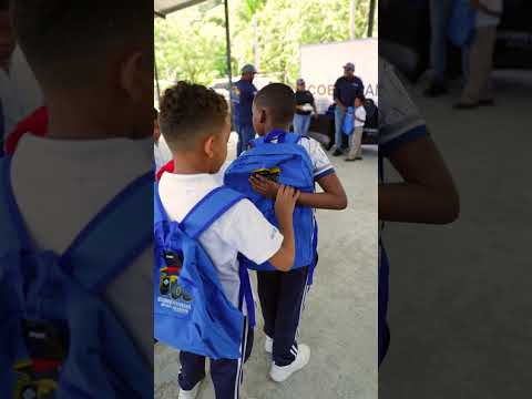 🎒💙 Apoyando el regreso a clases en Portobelo