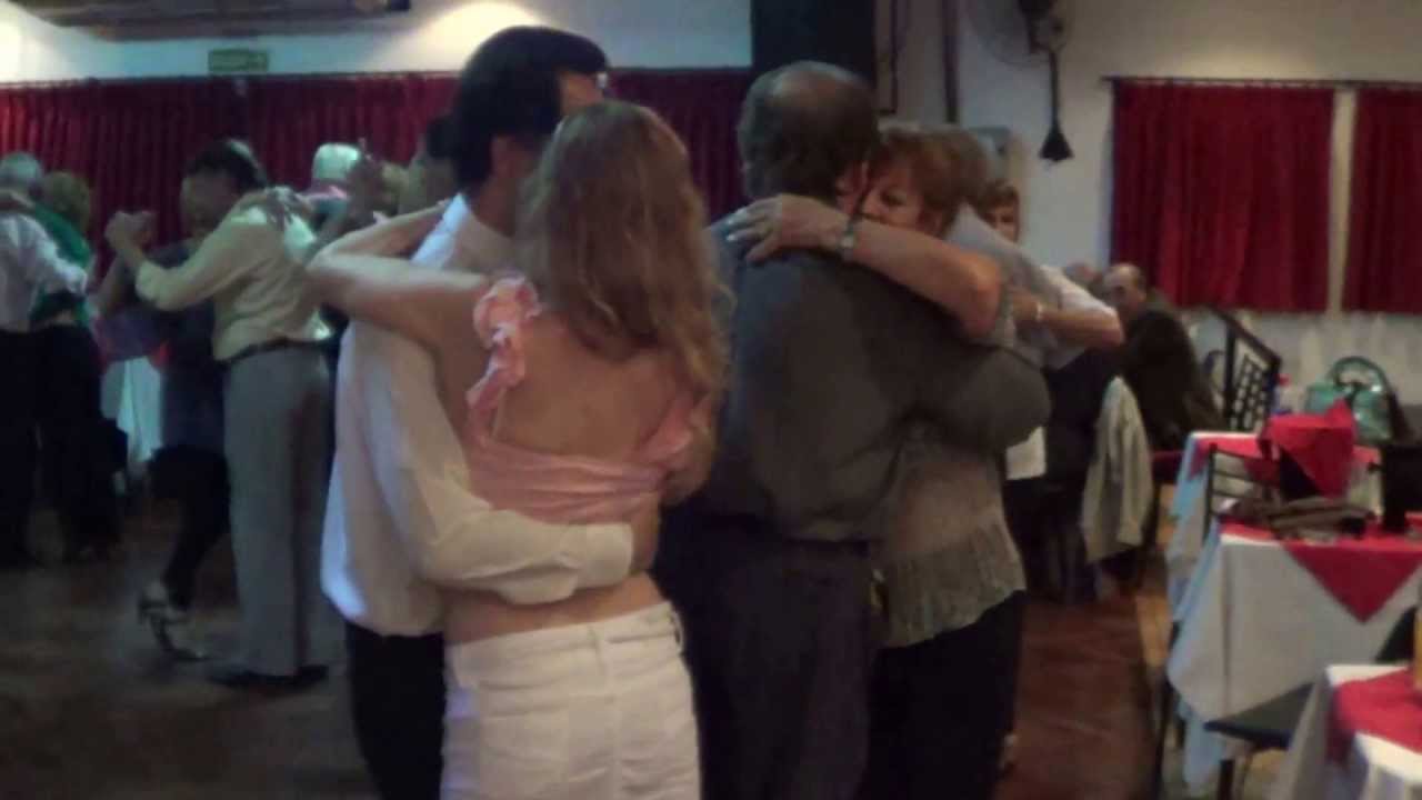 La Yumba de Dorita (Tango)  "Cuartito Azul" En: Club Oeste (Domingo 21-04-13)  2/5