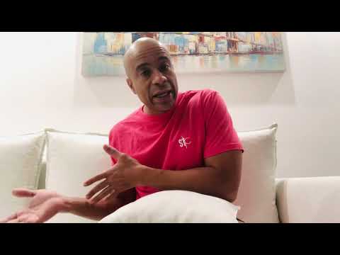 Desconstrução dói , mas é preciso.