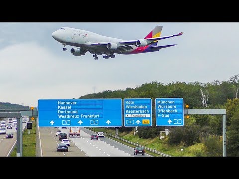 BOEING 747 crossing the AUTOBAHN at Frankfurt - 15 BIG PLANE LANDINGS (4K)