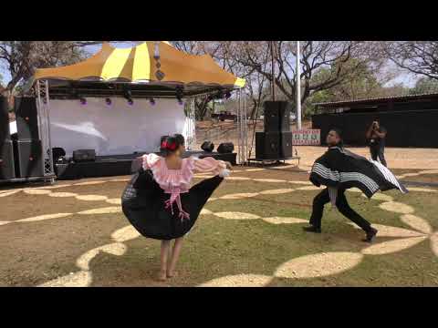 Peruvian National Dance - la Marinera