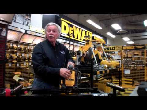 DeWalt DCR015 Job Site Radio Charger