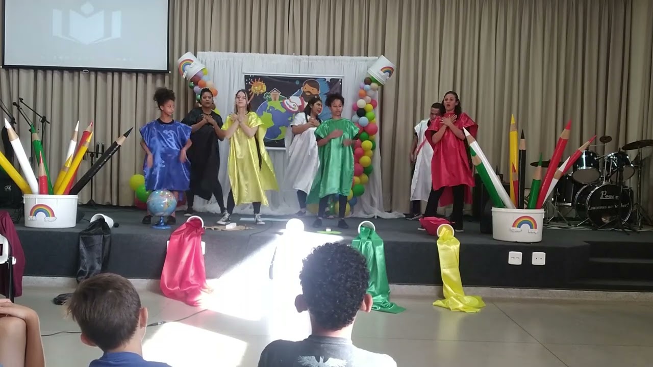 Apresentação da música: O maior pintor do mundo