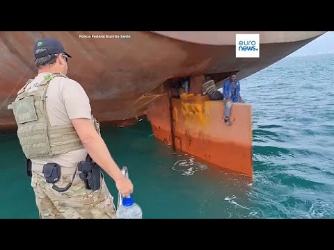 Cruzan el Atlántico desde Nigeria a Brasil aferrados al timón de un buque de carga durante 14 días