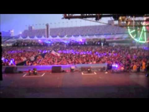 Steve Angello Set - EDC 2011 back stage exclusive video