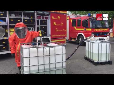 Lutz Pompen - In het geval van verkeersongevallen waarbij gevaarlijke materialen betrokken zijn (nl)