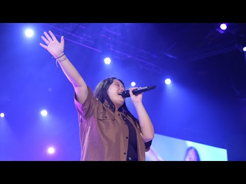 Emerge: Here I Bow / I Sing Praises To Your Name // Erana Belle @City Harvest Church