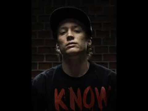 Emanero Saquen diccionarios