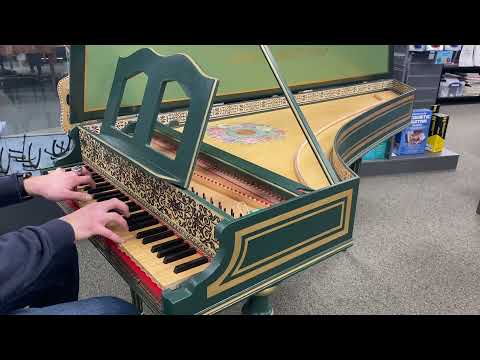 Bizzi Studio 1 Harpsichord 1x8' stop, buff stop, stand and cover  (Previously Owned)