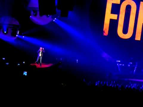 Milk Inc Concert "Eclipse" Sportpaleis 25/09/2010 - Stan Van Samang  - Hang On