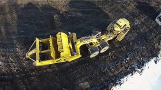 K-Tec 1243 ADT Scraper Loading & Unloading Frosty Clay