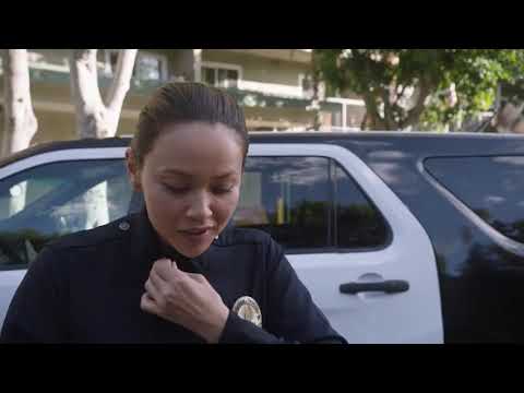 The Rookie: 1:4: Nolan checks the house with the team