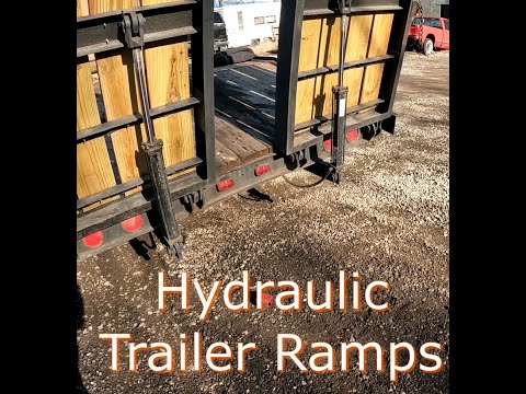Hydraulic trailer ramps