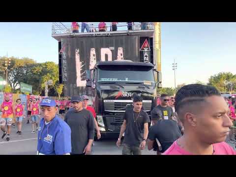 Timbalada sambaê - no trio elétrico avancini em São Paulo