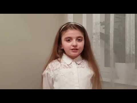 Poezia"Șase pui și-o biata mama",recitată de Ganea Adelina.Eleva în clasa I-ii "K".