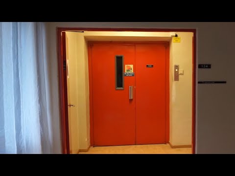 Original vintage Torvald Sætre (Stahl) traction bedsize elevator @ Gåsværvegen 11, Tromsø, Norway