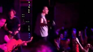 Dwarves - Fucked Em All with guest vocal Gerry Atric of the Bulemics