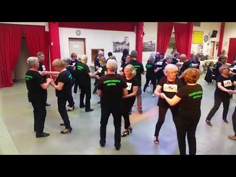 Bachata in cerchio. MUSICA...LA PLAYA..BAND.. FRANKDAVID.(coreografia di Hantos dj)