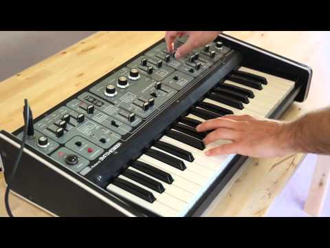 Roland System 100 Keyboard Demo