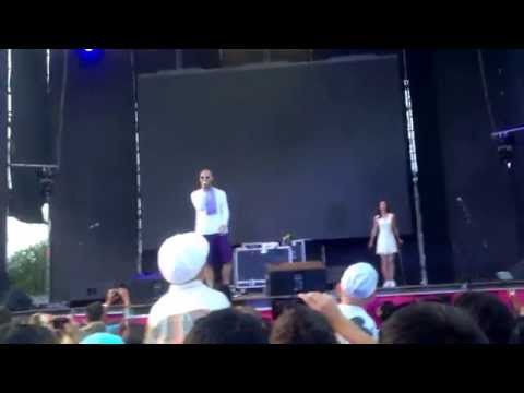 Вова зі Львова та Уляна Малиняк - Життя прекрасне (live)