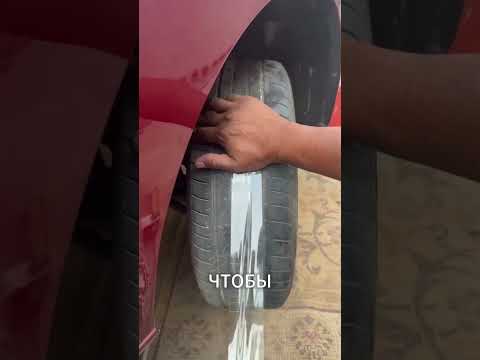 Этот мальчик наверняка проколол бы шину своему владельцу.