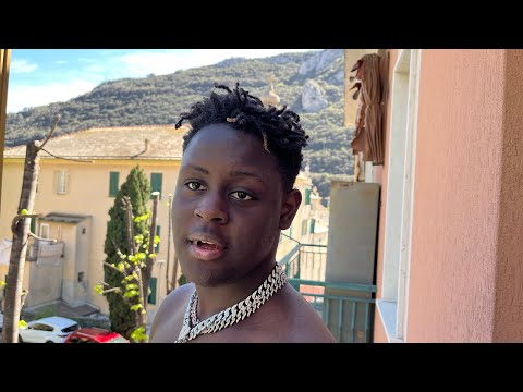 Queen-Petrox (Official Video Clip) (Prod San)