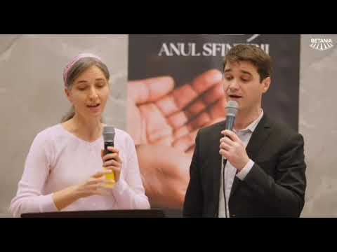 CÂNTARE DE RIDICARE || Familia Stirb