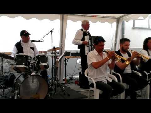 110.Jahre Feuerwehr Schmellwitz mit nA und-Liveband !